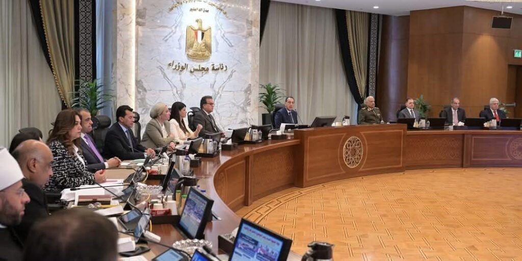 fb_img_1744901497207454232894439631593-1024x512 رئيس الوزراء يُوجه الشكر لرئيس مجلس النواب على الإدارة الحكيمة للجلسات