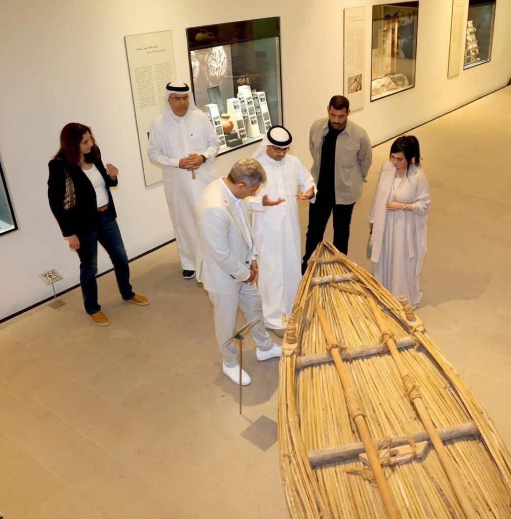 fb_img_17449021115661769214273236948048-1009x1024 وزير السياحة والآثار يقوم بزيارة سريعة لمملكة البحرين