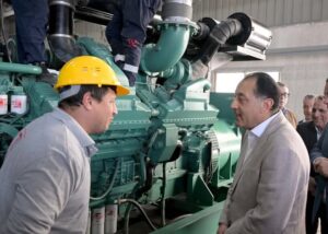 fb_img_1745063227863206253863524006432-300x214 رئيس مجلس الوزراء يتفقد مصانع شركة طيبة للصناعات المتطورة