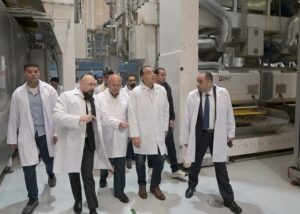 fb_img_17450633795821282309795111591863-300x214 رئيس الوزراء يتفقد مصانع مجموعة المصرية السويسرية للمكرونة والطحن والمركزات بالعاشر من رمضان