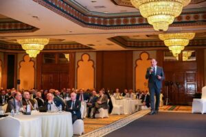 fb_img_17450635405266303044549242306418-300x200 وزير قطاع الأعمال العام يعقد لقاءً موسعًا مع رؤساء الشركات التابعة حول استراتيجية العمل نحو تحقيق الاستدامة