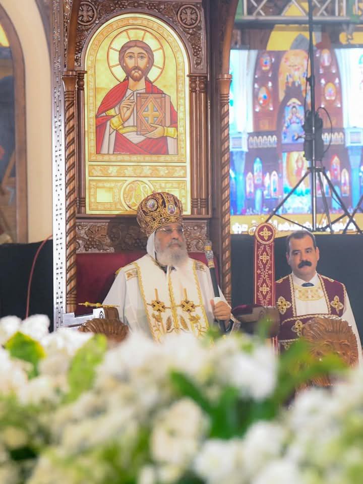 fb_img_17451368403816196522508751567150 وزيرة البيئة تشارك أقباط مصر الاحتفال بعيد القيامة المجيد بالكاتدرائية بالعباسية