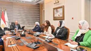 fb_img_17451368956674318245615909678266-300x169 وزير الموارد المائية والري يبحث مقترح إعداد عدد من الأفلام الوثائقية لتوثيق تاريخ الري في مصر