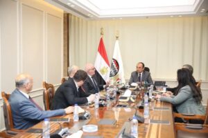 fb_img_17452347205075069613707398572906-300x200 وزير قطاع الأعمال العام يلتقي رئيس "تكنيب إنرجيز" الإيطالية لبحث فرص التعاون المشترك