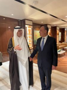 fb_img_17452610775741092429106042580326-225x300 وزير الخارجية والهجرة يلتقي بوزير الطاقة السعودي