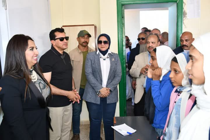 fb_img_17452612815716390099906870911213 وزير الشباب والرياضة يتفقد تنفيذ فعاليات القوافل التعليمية والتنويرية بمدرسة سعد أبو ريده بشلاتين