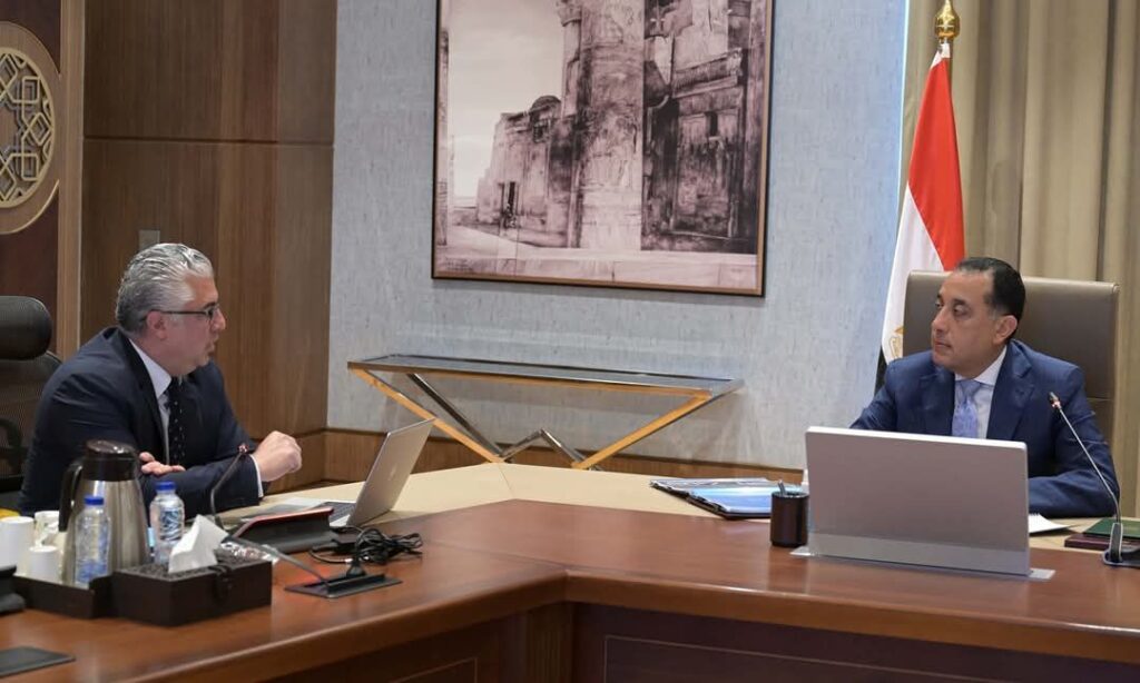 fb_img_17457500509104762240362664588095-1024x614 مدبولي: المنطقة الاقتصادية توفر فرصًا واعدة للمستثمرين بفضل موقعها الاستراتيجي وتكامل بنيتها التحتية