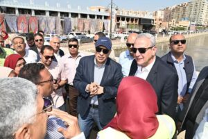fb_img_17460936742926576634586740318583-300x200 وزير الري يتفقد حالة الري وأعمال تطهيرات الترع بمحافظة الغربية للاطمئنان على الجاهزية قبل فترة أقصى الاحتياجات المائية
