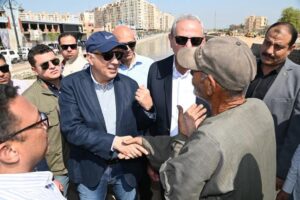 fb_img_1746093682268174887419521857817-300x200 وزير الري يتفقد حالة الري وأعمال تطهيرات الترع بمحافظة الغربية للاطمئنان على الجاهزية قبل فترة أقصى الاحتياجات المائية