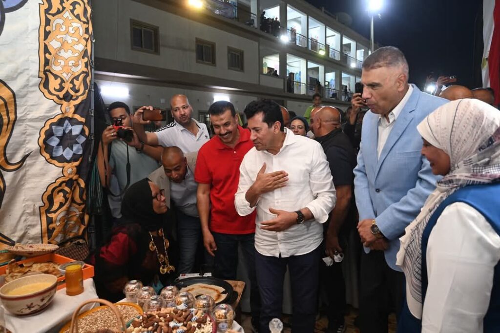 fb_img_17462613103645497185793337850238-1024x682 وزير الرياضة يشهد مهرجان جنوب الصعيد المتكامل بمشاركة 2000 شاب وفتاة من أربع محافظات
