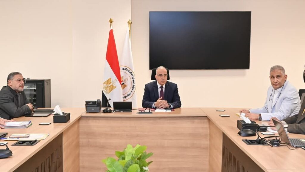 fb_img_17462615135334490652470262267868-1024x576 وزير الري يبحث موقف مشروع "الإدارة الذكية للموارد المائية بقطاع الزراعة في مصر"