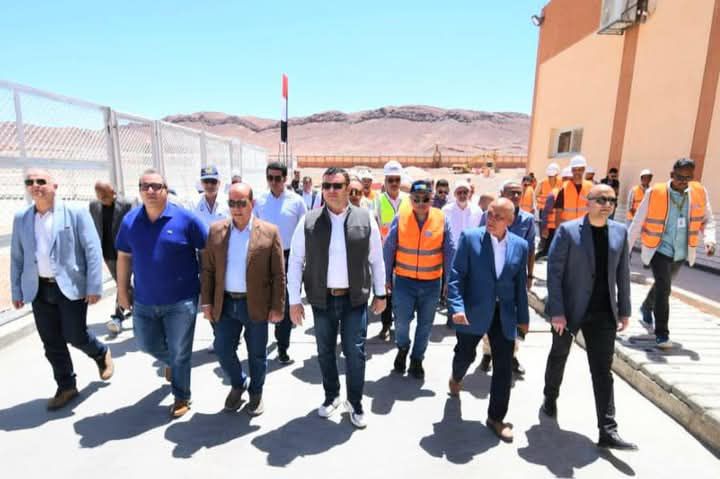 fb_img_17466994029059160080225069934654 وزير الإسكان يبدأ جولة بمشروع تطوير موقع "التجلى الأعظم فوق أرض السلام" بمدينة سانت كاترين بسيناء