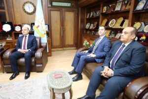 fb_img_17466996139072639021085232658306-300x200 في إطار جولاته الميدانية بالمحافظات وتنفيذًا لتوجيهات دولة&nbsp; رئيس مجلس الوزراء بشأن ضبط الأسواق وأسعار السلع..