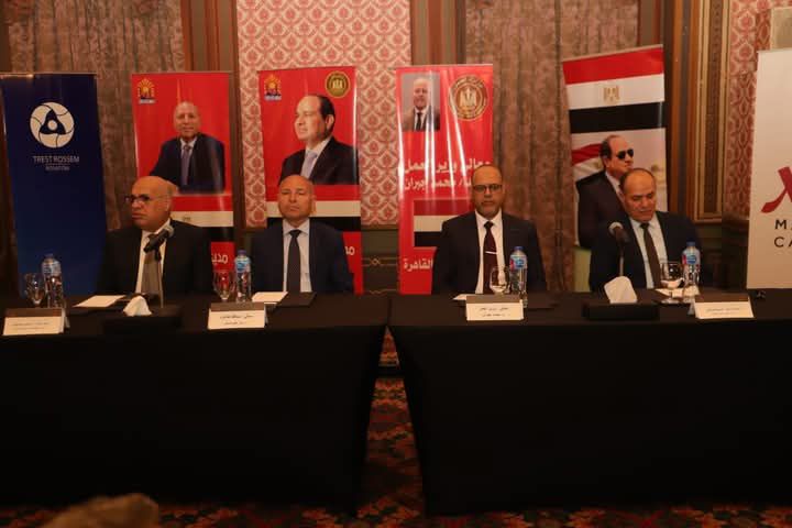 fb_img_17466996732373783100752840812164 وزير العمل ومحافظ القاهرة يُسلمان عقود عمل جديدة لذوي همم بشركات القطاع الخاص