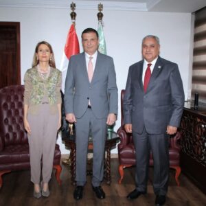 fb_img_17467799753406823259201939257889-300x300 وزير الزراعة يبحث مع مديرة مكتب اليونسكو وممثل الفاو التعاون المشترك لتطوير المتحف الزراعي وحديقة الأسماك