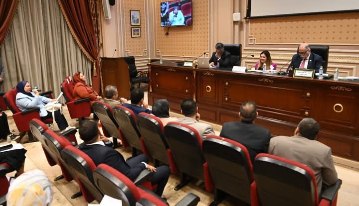 fb_img_17467801219258507917248239349574 المشرف العام على "القومي للأشخاص ذوي الإعاقة" تشارك في اجتماع لجنة التضامن بمجلس النواب لمناقشة مشروع موازنة المجلس