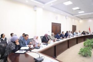 fb_img_17469542814044999445381875321537-300x200 وزير التعليم العالي يعقد اجتماعًا مع أعضاء اللجنة الوزارية لتعيين أعضاء هيئة التدريس والهيئة المعاونة بالمعاهد العليا