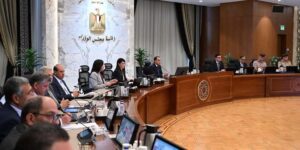 fb_img_17469721792277814422674278505910-300x150 رئيس الوزراء يتابع الموقف التنفيذي للمرحلة الأولى من المبادرة الرئاسية "حياة كريمة"