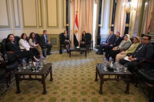 fb_img_17469722377036593805714591784188-300x200 وزيرة التضامن الاجتماعي تلتقي المديرة الإقليمية للتنمية البشرية بمنطقة الشرق الأوسط وشمال إفريقيا بالبنك الدولي