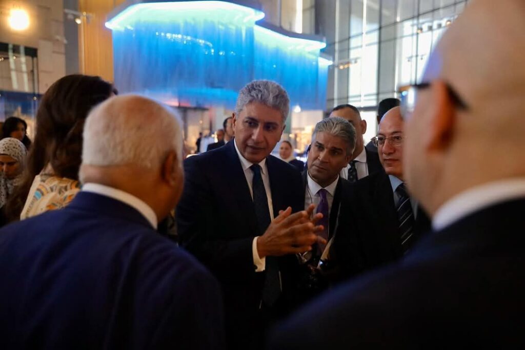 fb_img_17471282670587043862084186568105-1024x683 وزير السياحة والآثار يلتقي مع رؤساء مجالس إدارات وتحرير الصحف القومية والخاصة