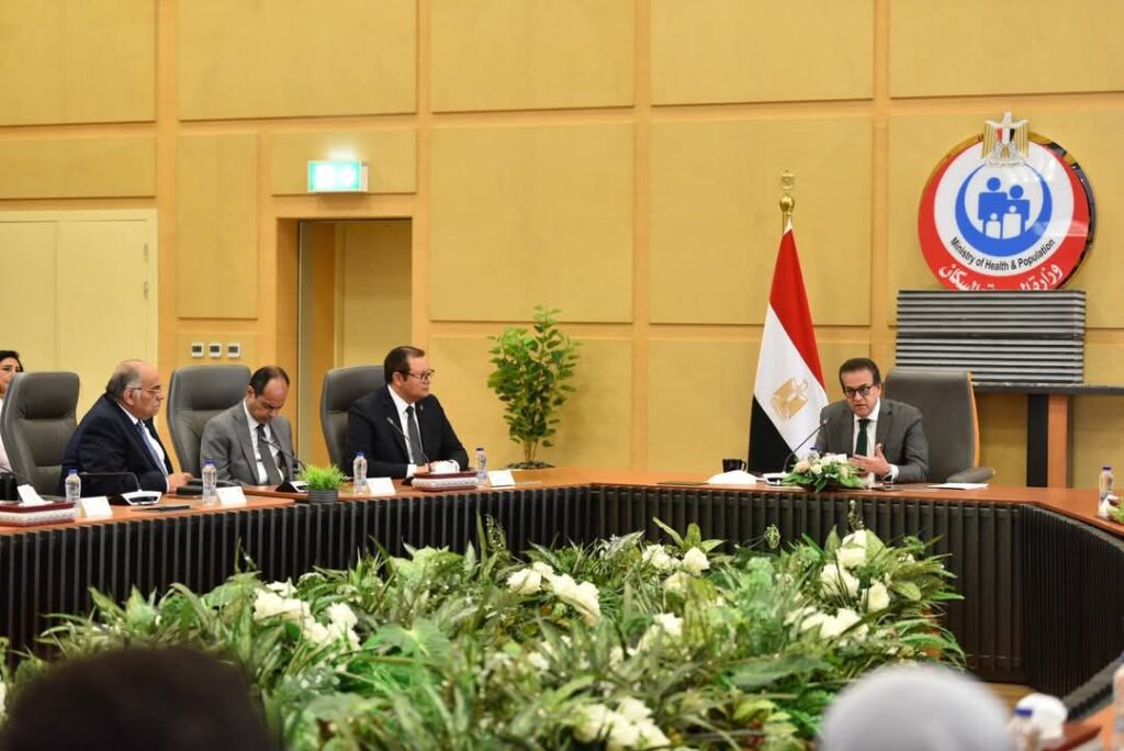 fb_img_17471349779762163934071869691526-1024x684 نائب رئيس الوزراء وزير الصحة يترأس أولى اجتماعات اللجنة العليا لوضع استراتيجية وطنية شاملة لسلامة المرضى