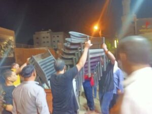 fb_img_17471558473645544662865057683409-300x225 تنفيذا لتوجيهات معالى الوزير محافظ الجيزةلحملات الرقابة على جميع أصحاب المحال والمقاهى والمطاعم للتراخيص مدينة البدرشين وقرى المركز