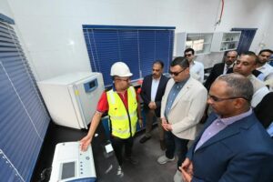 fb_img_17473033379302441936531376345177-300x200 وزير الإسكان ومحافظ الشرقية يبدأن جولة تفقدية بعدد من مشروعات المياه والصرف الصحي بالمحافظة