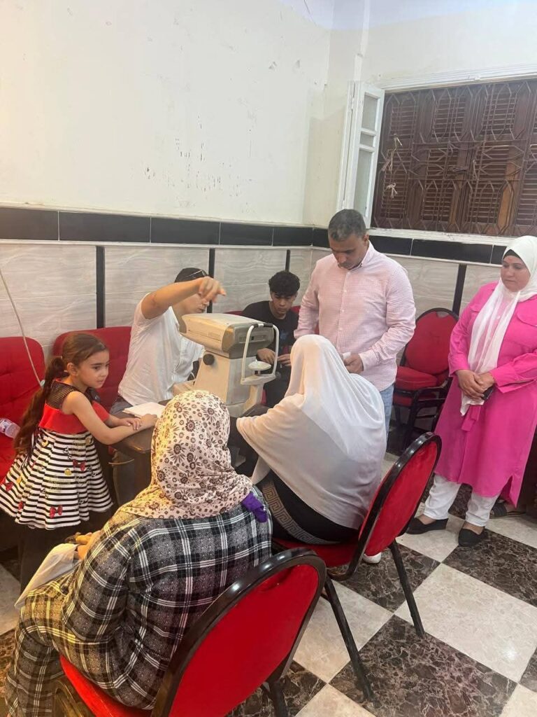 fb_img_17475165132395812185810699495246-768x1024 تماشياً مع توجهات القيادة السياسية ورؤية حزب حماة وطن . دكتور إبراهيم عيسى ينظم قافلة طبية شاملة بقرية شباس الملح.