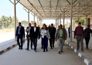 fb_img_17477475476751894269553792095888-300x210 خلال جولتها المفاجئة بمركز الصف بالجيزة: - وزيرة التنمية المحلية تتفقد مشروعات المواقف والأسواق.. وتوجه بسرعة تشغيل مشروعات "حياة كريمة" المنتهية ودخولها الخدمة أمام المواطنين