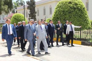 fb_img_17477477067857380684744180660460-300x200 وزير الزراعة ورئيسا لجنتي الزراعة بمجلسي النواب والشيوخ وعدد من أعضاء المجلسين يتفقدون المتحف الزراعي بالدقي