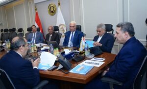 fb_img_17485219515998662319300675283085-300x183 نائب وزير التموين يجتمع مع رئيس الشركة المصرية للحوم والدواجن والتوريدات الغذائية لمتابعة استعدادات عيد الأضحى وتوافر المخزون الاستراتيجي من اللحوم