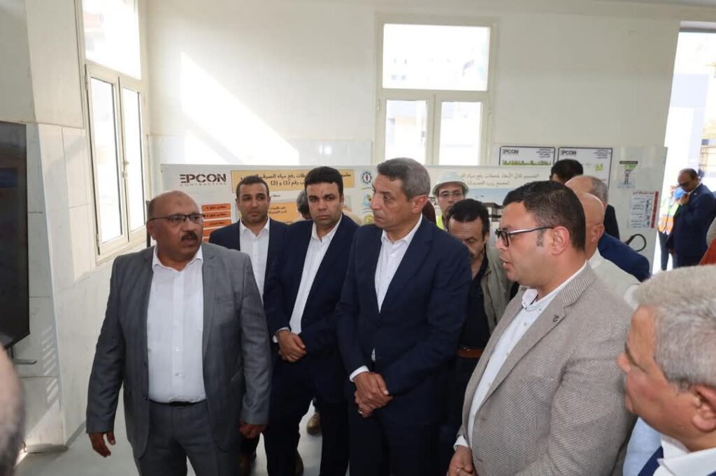 img-20250503-wa00231431573250738498874-1024x682 وزير الإسكان ومحافظ السويس يتفقدان محطتي زرب 1 و2 بحي السويس