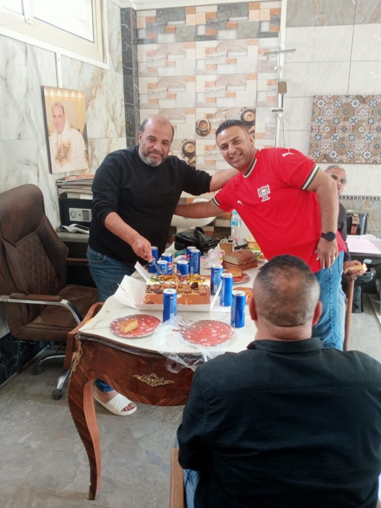 img-20250504-wa00261578545762697523619-768x1024 برقية تهنئة من كابتن عبدالعزيز علام قائد الحرس بوزارة الداخلية إلي الحاج احمد النوبي <br>رقم واحد في سوق التونسي عيد ميلاد سعيد