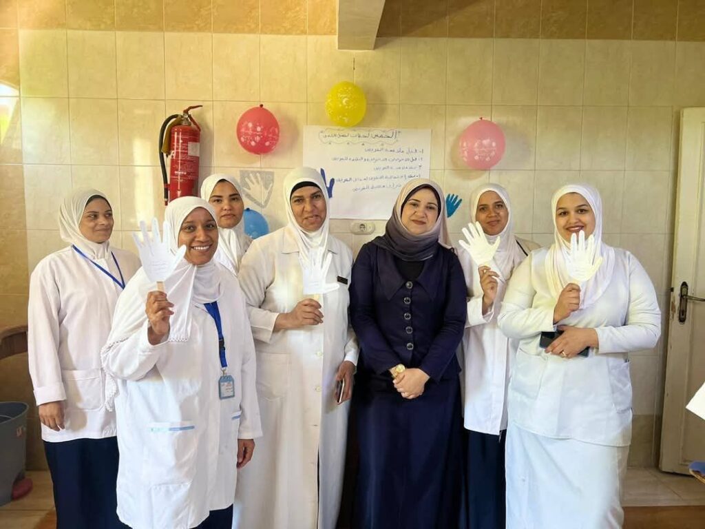 img-20250507-wa00052507059149810714808-1024x768 إدارة مكافحة العدوى بالسويس تنظم ندوات توعية بمناسبة الإحتفال باليوم العالمي لغسيل الأيدي ….