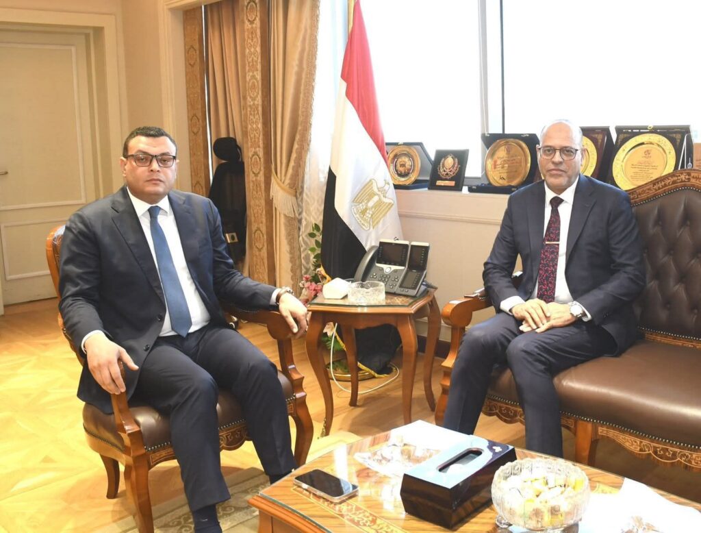 fb_img_17498048362862150995087592006948-1024x778 وزيرا الإسكان والعمل يبحثان التعاون المشترك في مجال تدريب العمالة