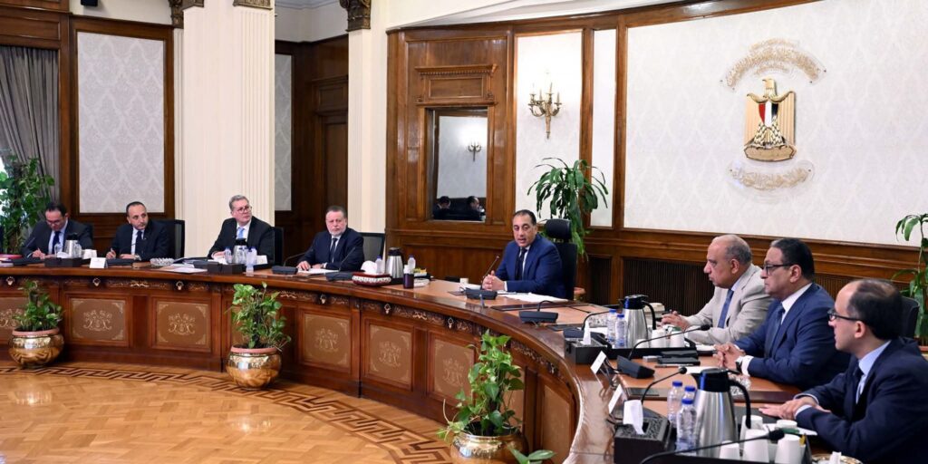 fb_img_17498250866285776451024656706815-1024x512 رئيس الوزراء يتابع خطة توفير مخزون مطمئن من المواد البترولية والغاز الطبيعي