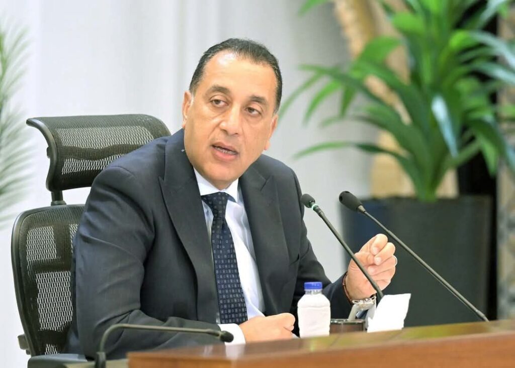 fb_img_17498912292977614586631183874907-1024x732 رئيس الوزراء يصل محافظة البحيرة لتفقد ومتابعة سير العمل بعددٍ من المشروعات الخدمية والتنموية