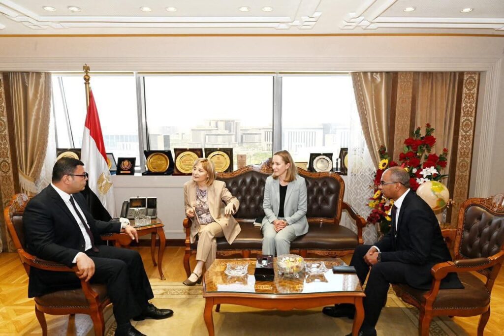 fb_img_17499950081961841534830543428177-1024x683 - وزير الإسكان يستقبل نائبة رئيس بنك الاستثمار الأوروبي لمتابعة مجالات التعاون المشترك في مشروعات مياه الشرب والصرف الصحي- "الشربيني": وصل حجم المشروعات الجارية بالتعاون مع البنك إلى نحو 700 مليون يورو