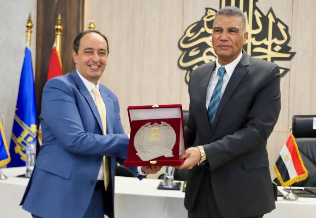 fb_img_17501594919536905811677905770275-1024x707 محافظ أسوان يستقبل مدير صندوق مكافحة الإدمان لتكثيف الجهود لرفع الوعي بخطورة التعاطي ومكافحة المخدرات