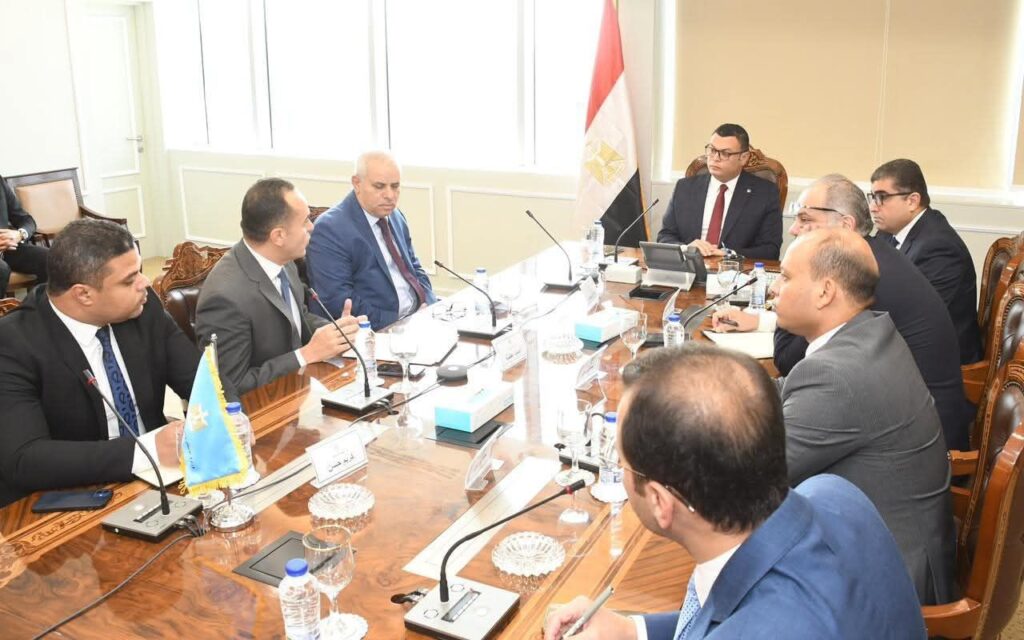 fb_img_17501599920027636240172239947054-1024x640 وزير الإسكان يلتقى ممثل شركة استادات للاستثمار الرياضي لمناقشة مجالات التعاون المشترك