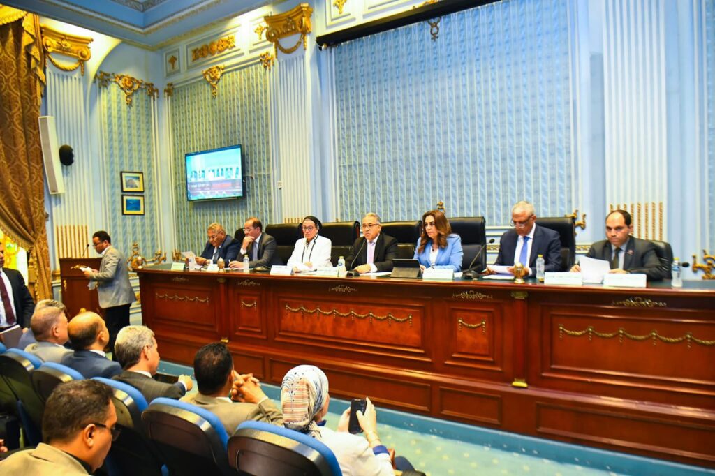 fb_img_17502295937357921023394971792561-1024x682 لليوم الثاني على التوالي:■ وزيرة البيئة تشارك النواب أهم مستجدات الملفات البيئية المحلية والدولية