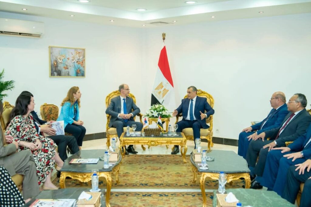 fb_img_1750408914753741158730593713445-1024x682 وزير الدولة للإنتاج الحربي يستقبل رئيس وزراء صربيا لبحث آليات تعزيز التعاون المشترك