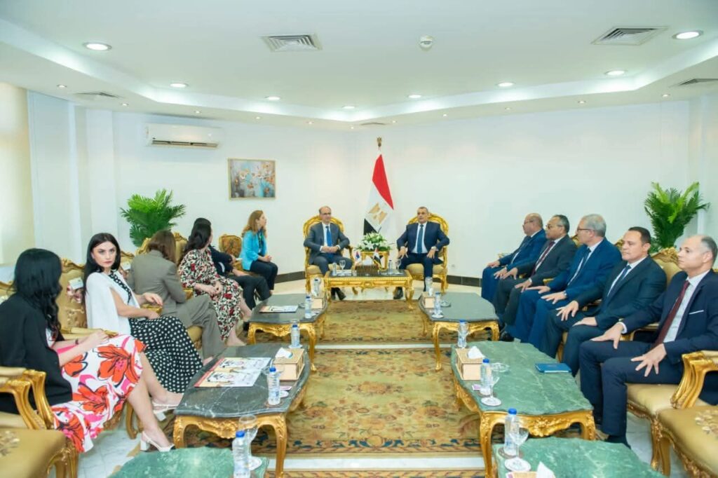 fb_img_17504089176768935085143068491269-1024x682 وزير الدولة للإنتاج الحربي يستقبل رئيس وزراء صربيا لبحث آليات تعزيز التعاون المشترك