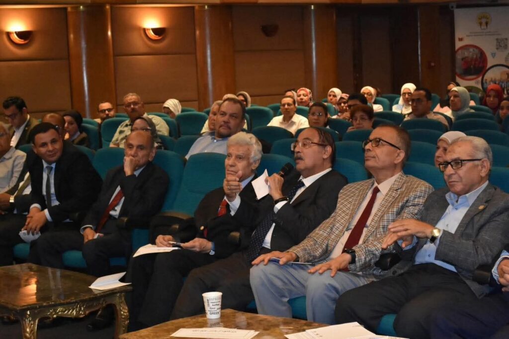 fb_img_17504940807538025865711499353841-1024x683 مشاركة جمعية مستثمري الطاقة الشمسية ببنبان في الأسبوع الوطني للتنمية المستدامة الـ11