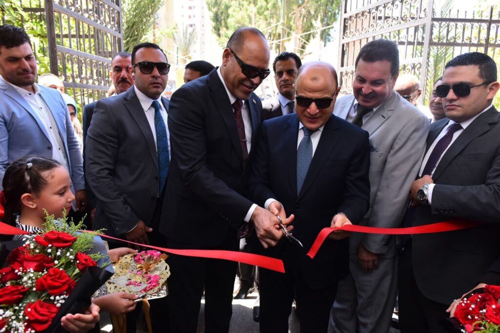 fb_img_17505095353893757702894969711720-1024x683 في ختام جولة وزير العمل بمحافظة كفر الشيخ .. - أولًا: تنظيم برامج ودورات لتعليم ممرضات المحافظة اللغة الألمانية بالمجان..بالتنسيق مع "المحافظ"..