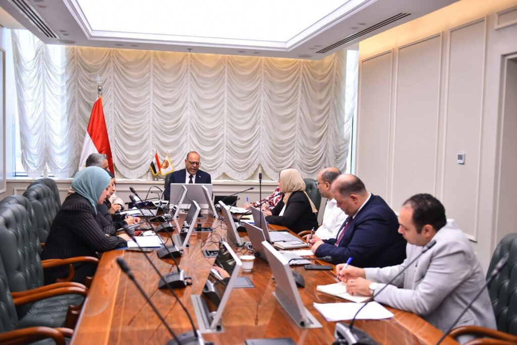 fb_img_17505833294904026465191706389843-1024x683 وزير العمل يشهد اجتماع اللجنة المصرية / الأردنية المعنية بتنقل العمالة بين البلدين