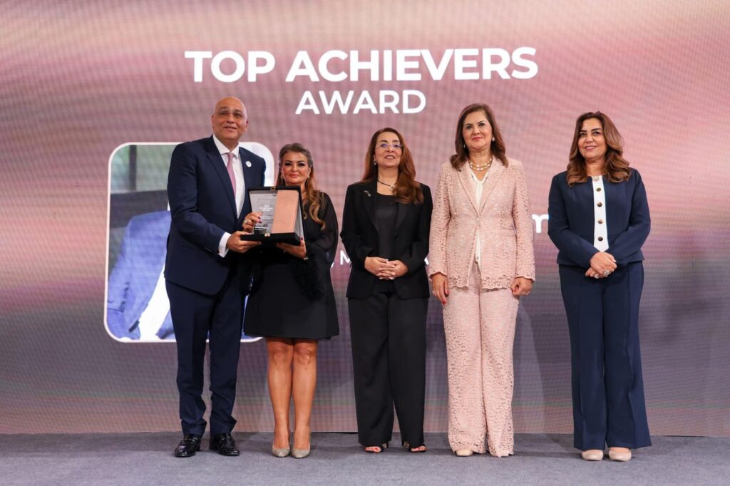 fb_img_17507542305387481657348014928223-1024x682 قمة "مصر للأفضل" تمنح وزيرة التنمية المحلية جائزة «الإنجاز الوطنية» لعام 2024 تقديرًا لجهودها في دعم مسار التنمية والاستقرار الاقتصادي
