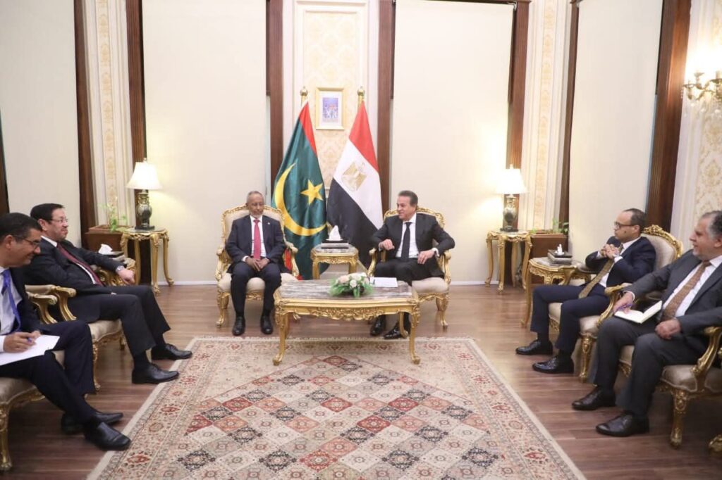 fb_img_17507821978578745880995372726037-1024x682 نائب رئيس مجلس الوزراء وزير الصحة يبحث مع وزير الصحة الموريتاني سبل تعزيز التعاون في القطاع الصحي