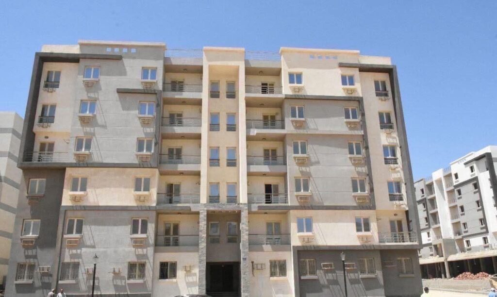 fb_img_1750836455292946355991101767172-1024x612 وزير الإسكان يُعلن استكمال تسليم دفعة جديدة من وحدات مشروع سكن مصر بالقاهرة الجديدة من اليوم الأربعاء 25 يونيو 2025 وحتى يوم الأحد 20 يوليو 2025