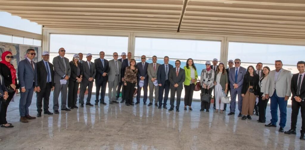 fb_img_17509221021218637856447944265582-1024x506 رئيس اقتصادية قناة السويس يلتقي 30 سفيرًا من رؤساء البعثات الدبلوماسية والقنصلية المصرية بالخارج